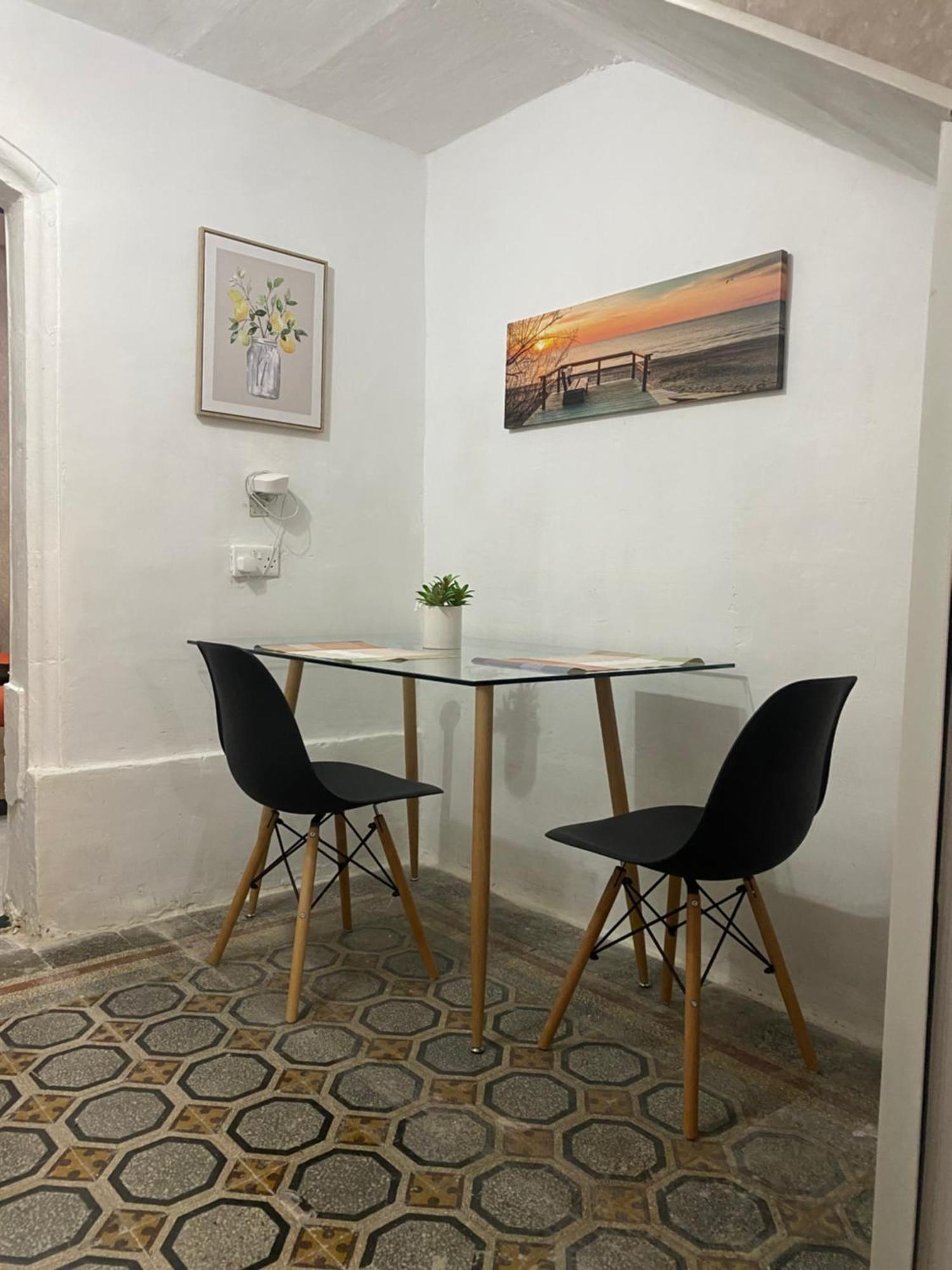 Luna Apartment